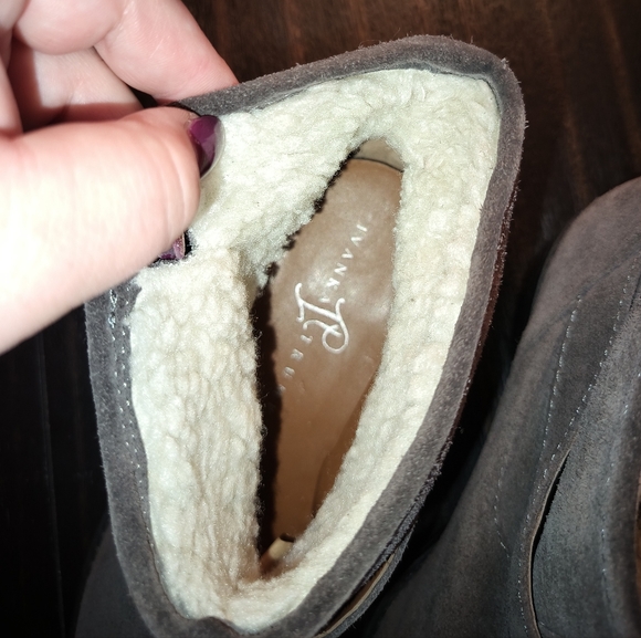 Ivanka Trump Grey Genuine Suede & Shearling Ankle Boots Size 8.5 M Women's - Picture 11 of 14